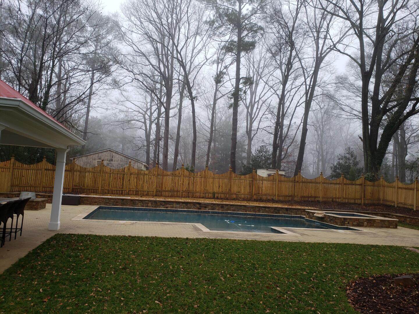 custom swimming pool builders