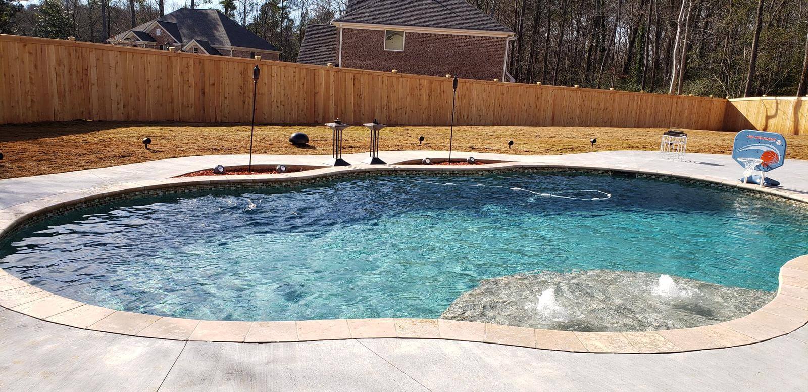custom swimming pool builders